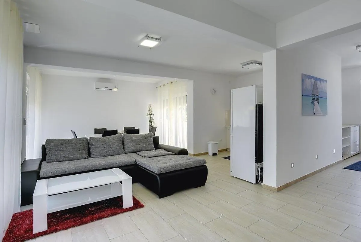 Villa Lara I Liznjan Croatia