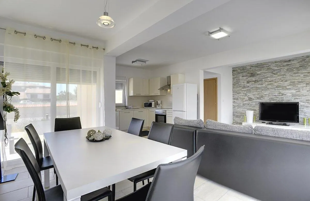 Villa Lara I Liznjan Croatia