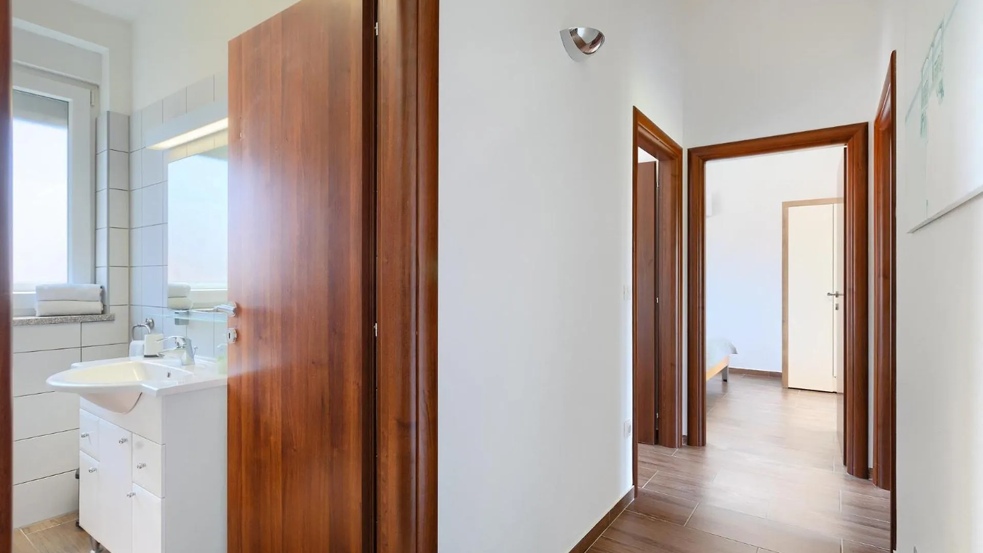 Villa Lara I Liznjan Holiday home